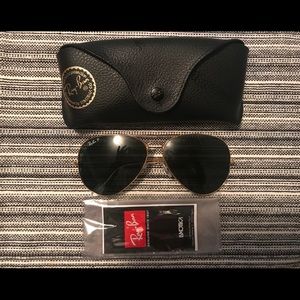 RAY-BAN 3025/58 POLARIZED AVIATOR SUNGLASSES